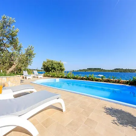 Renata Villa Donji Okrug (Ciovo)